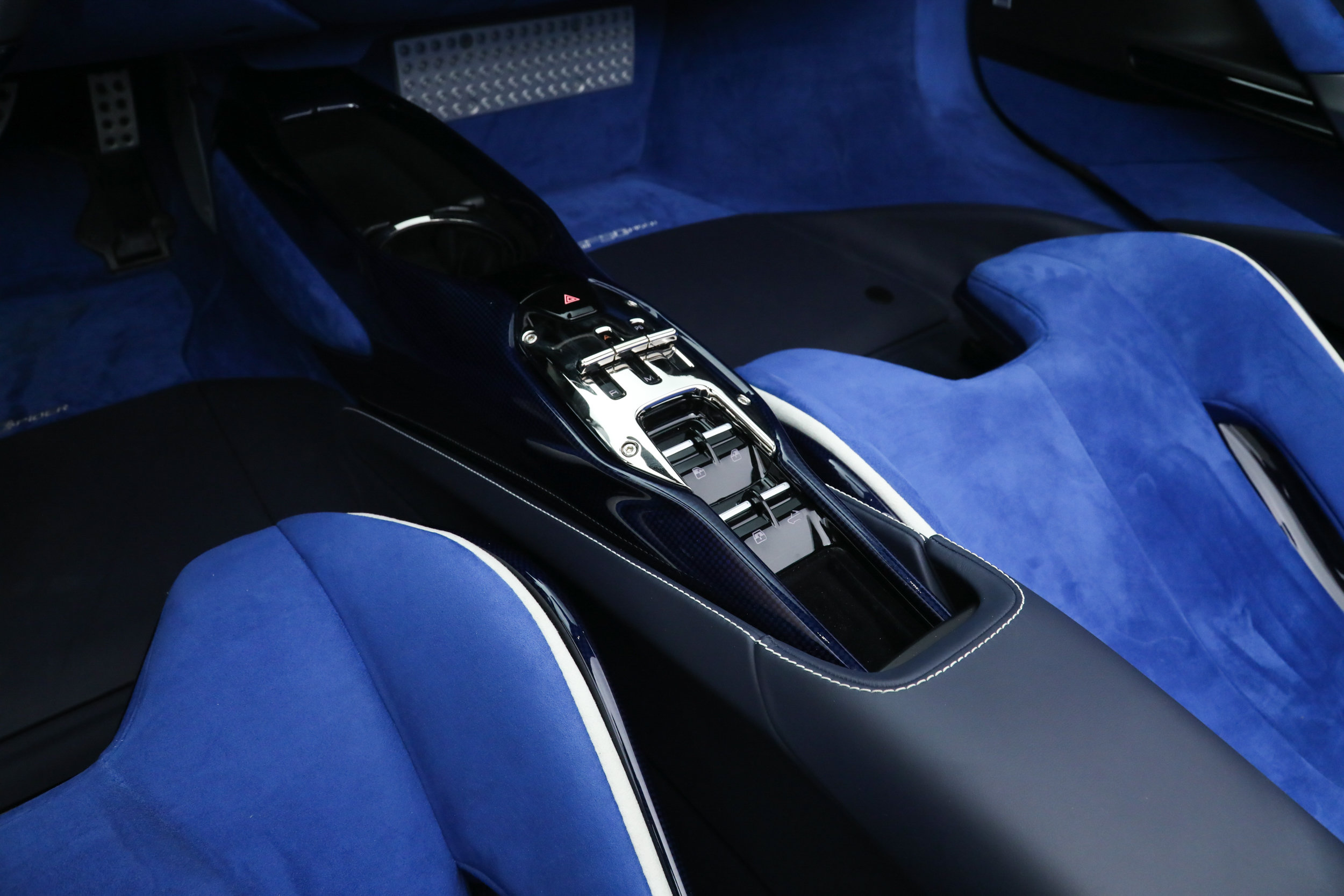 Certified 2022 Ferrari SF90 Spider AWD/4WD image 32