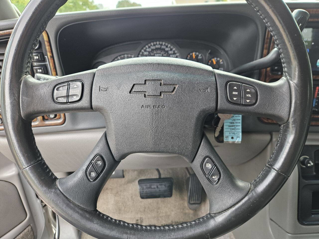 Used 2003 Chevrolet Tahoe Z71 AWD/4WD image 24