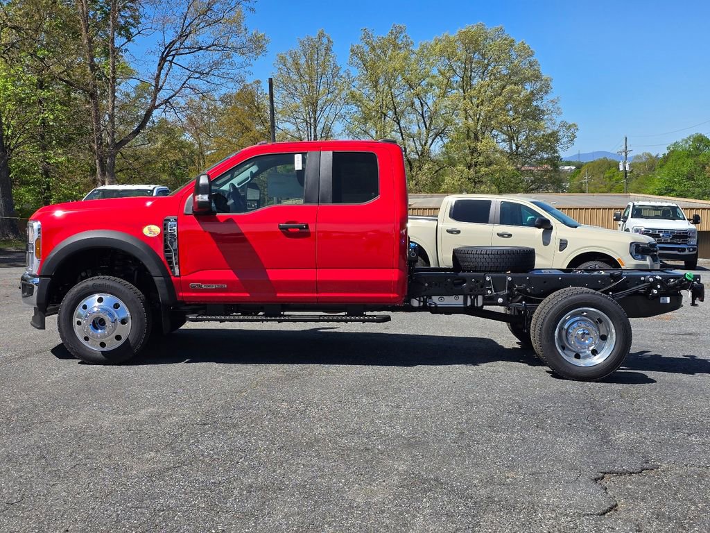 New 2026 Ford F550 4x4 Supercab Super Duty image 23