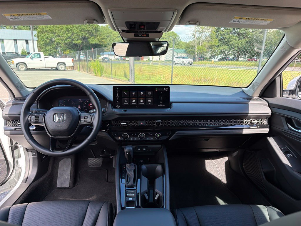 Certified 2025 Honda Accord EX-L image 8