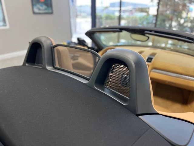 Used 2014 Porsche Boxster S image 32