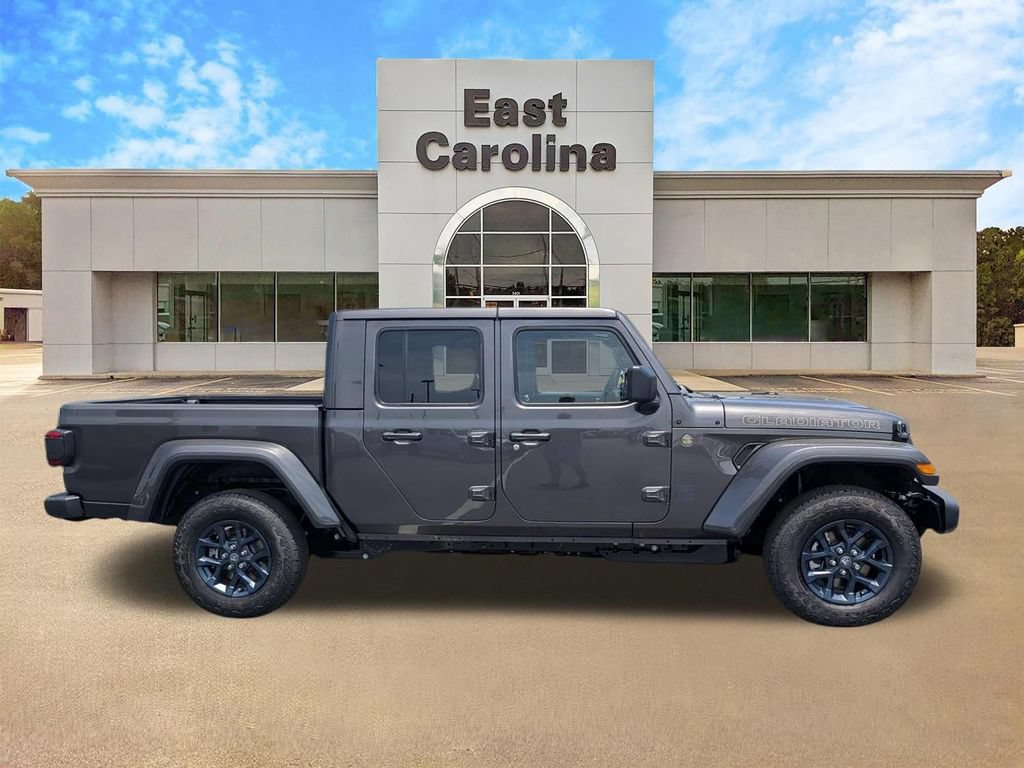 New 2026 Jeep Gladiator Sport AWD/4WD image 2