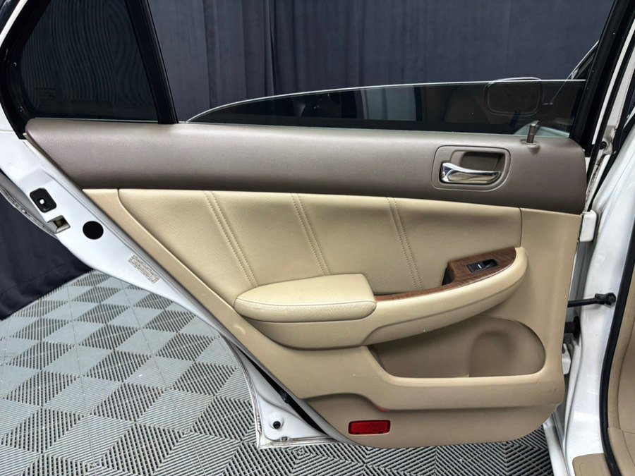 Used 2007 Honda Accord EX-L image 25