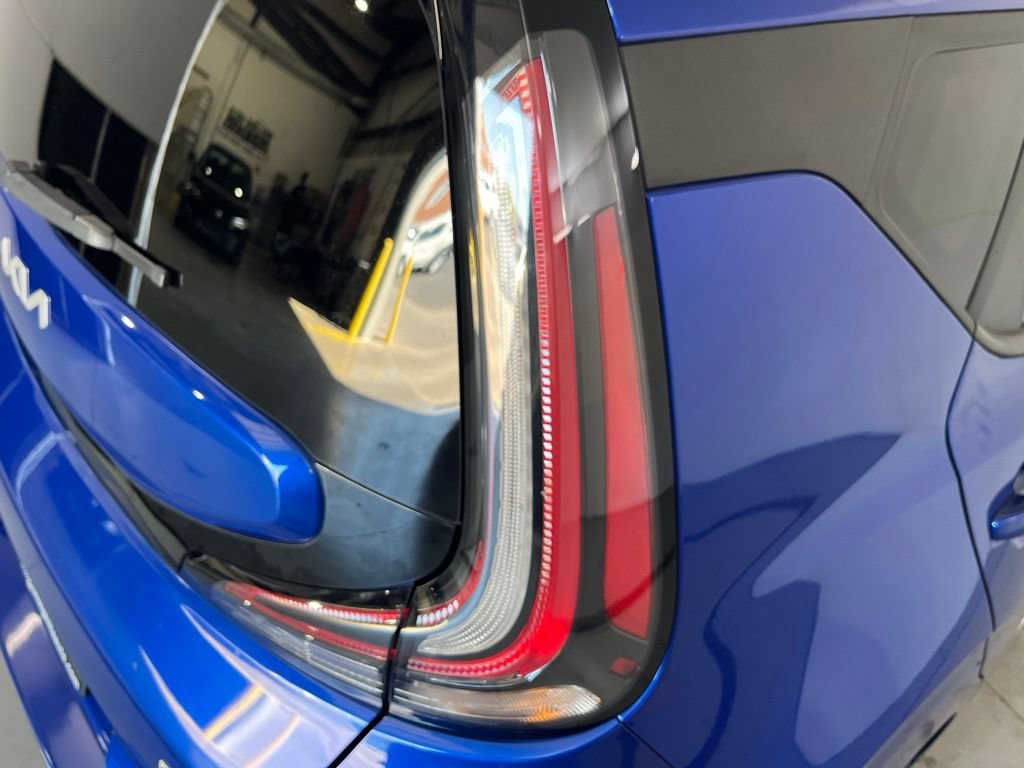 Used 2023 Kia Soul GT-Line w/ GT-Line Technology Package FWD image 45