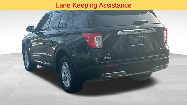Used 2023 Ford Explorer XLT image 6