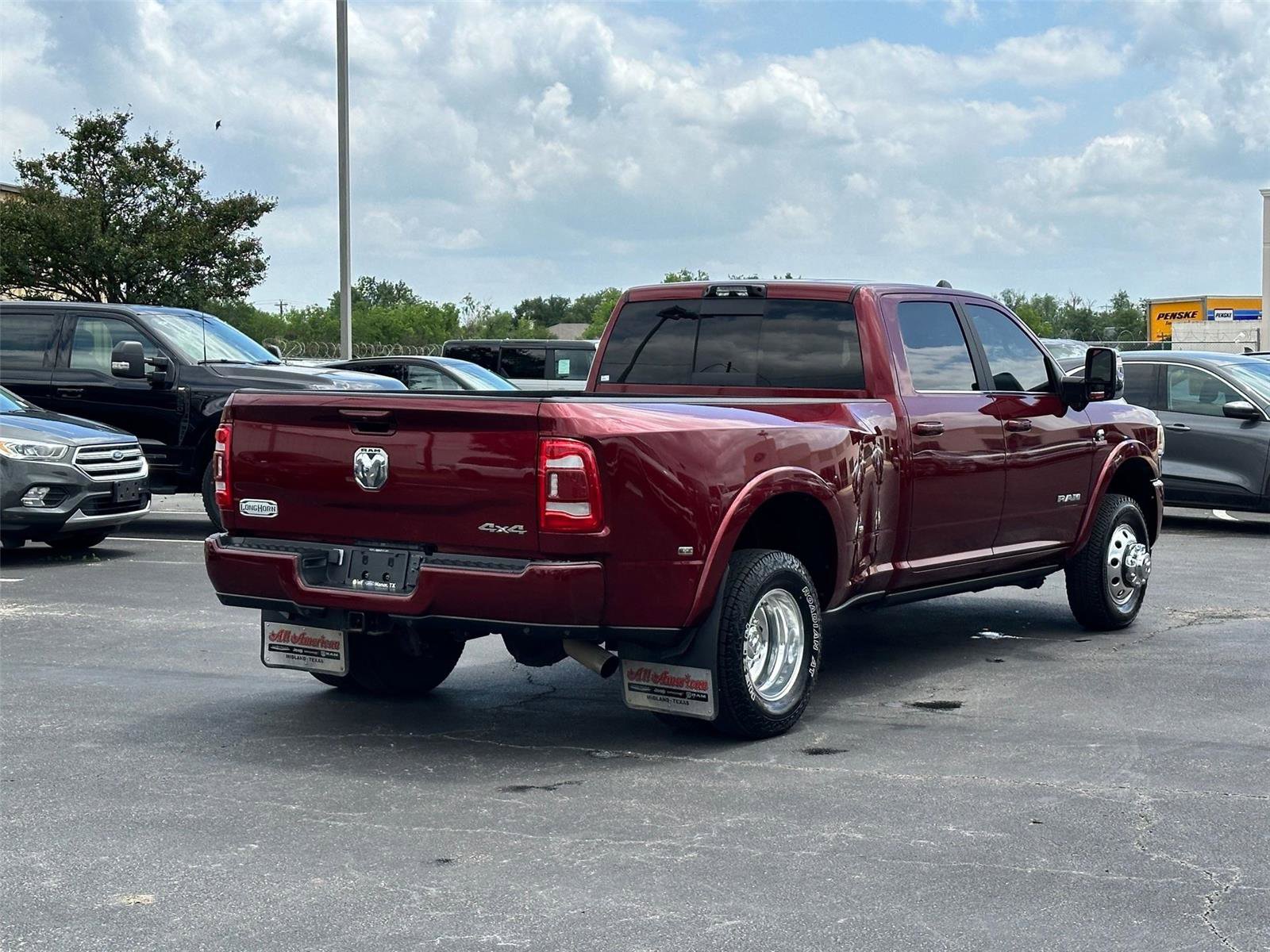 Used 2024 RAM 3500 Limited w/ Safety Group AWD/4WD image 4