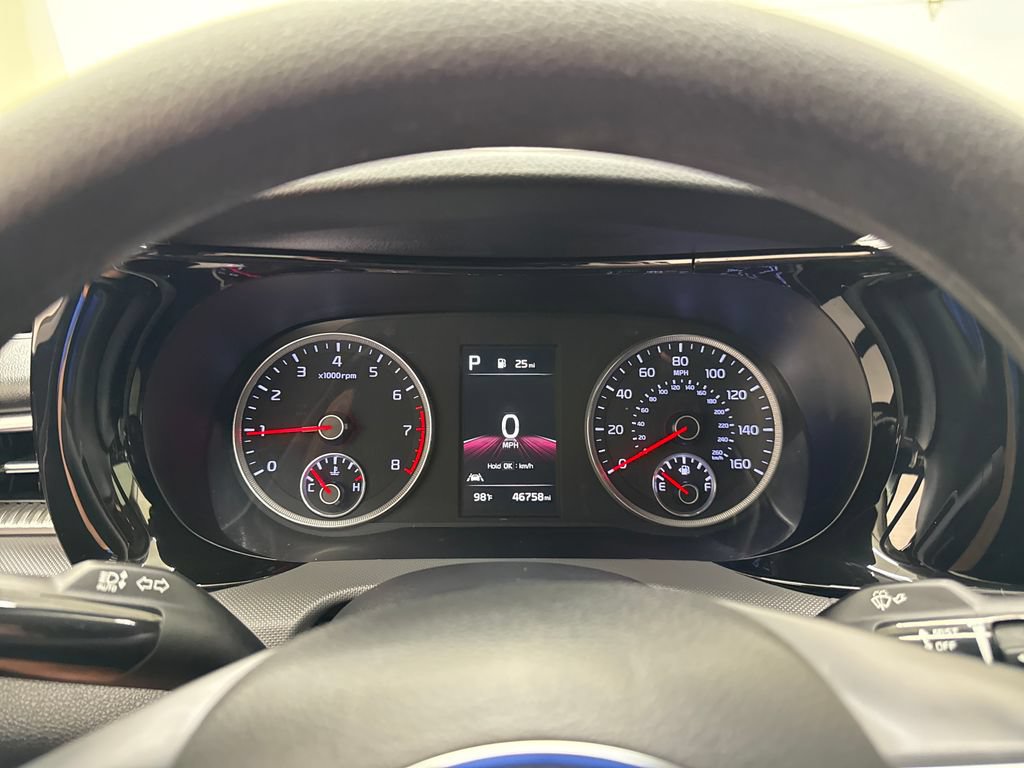 Used 2022 Kia K5 LX FWD image 16