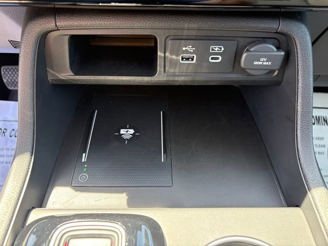 Used 2025 Honda Pilot Touring image 21