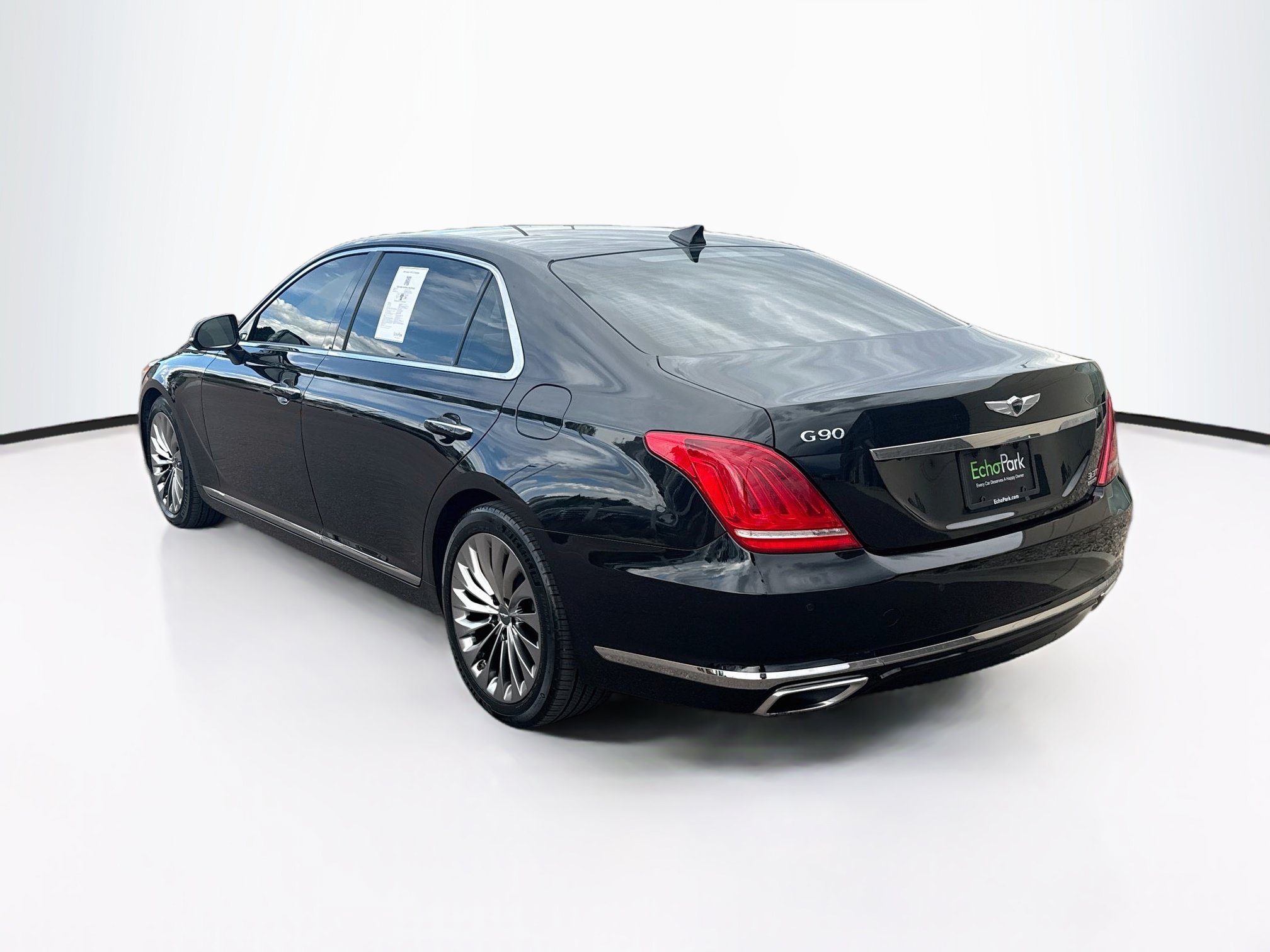 Used 2019 Genesis G90 3.3T Premium AWD/4WD image 5