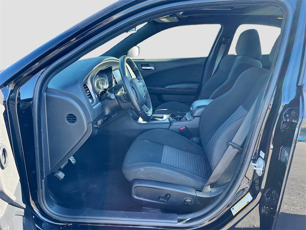 Used 2022 Dodge Charger R/T w/ Performance Handling Group image 20