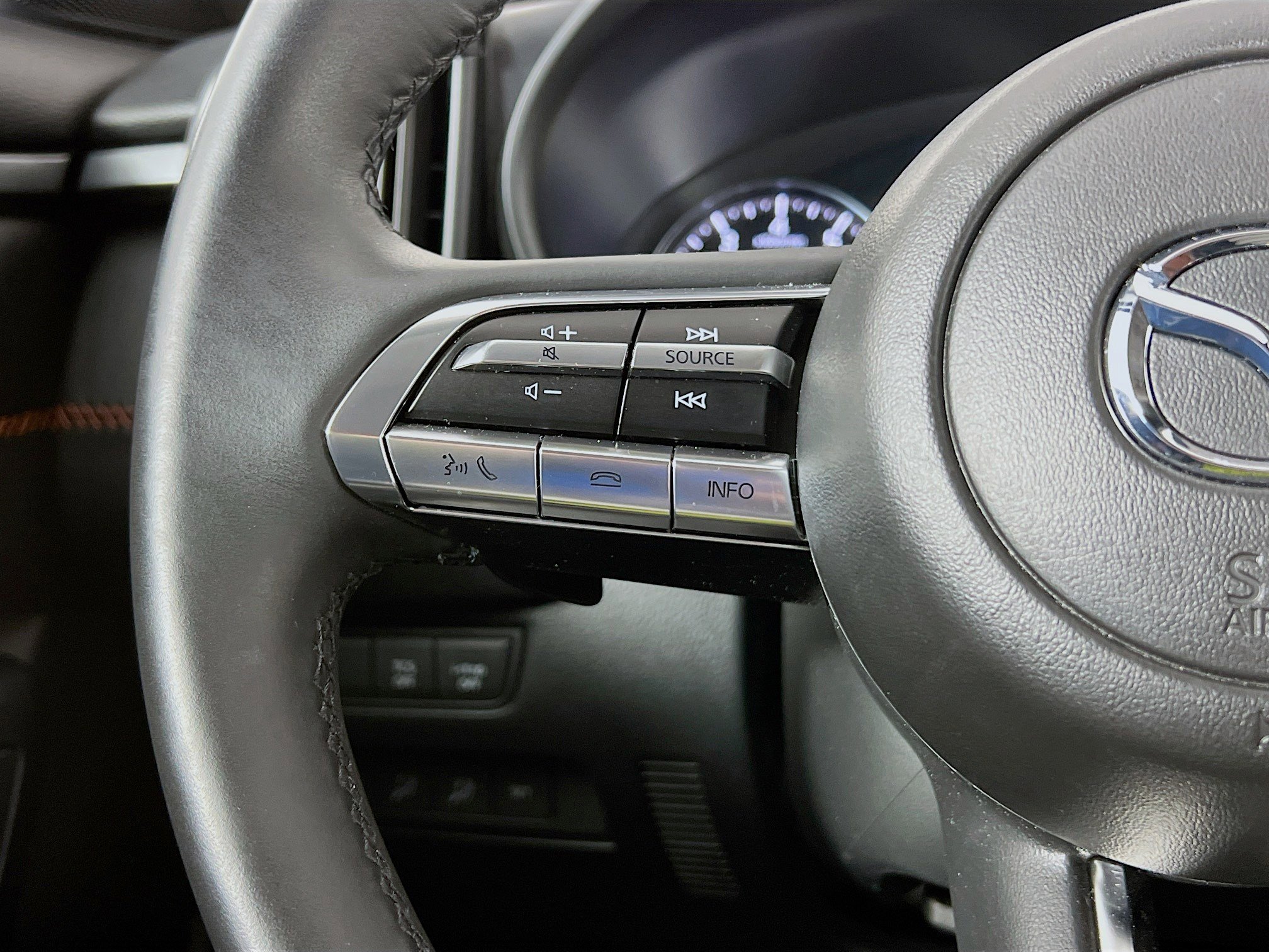 Used 2024 MAZDA CX-50 AWD 2.5 Turbo w/ Cargo Package image 14