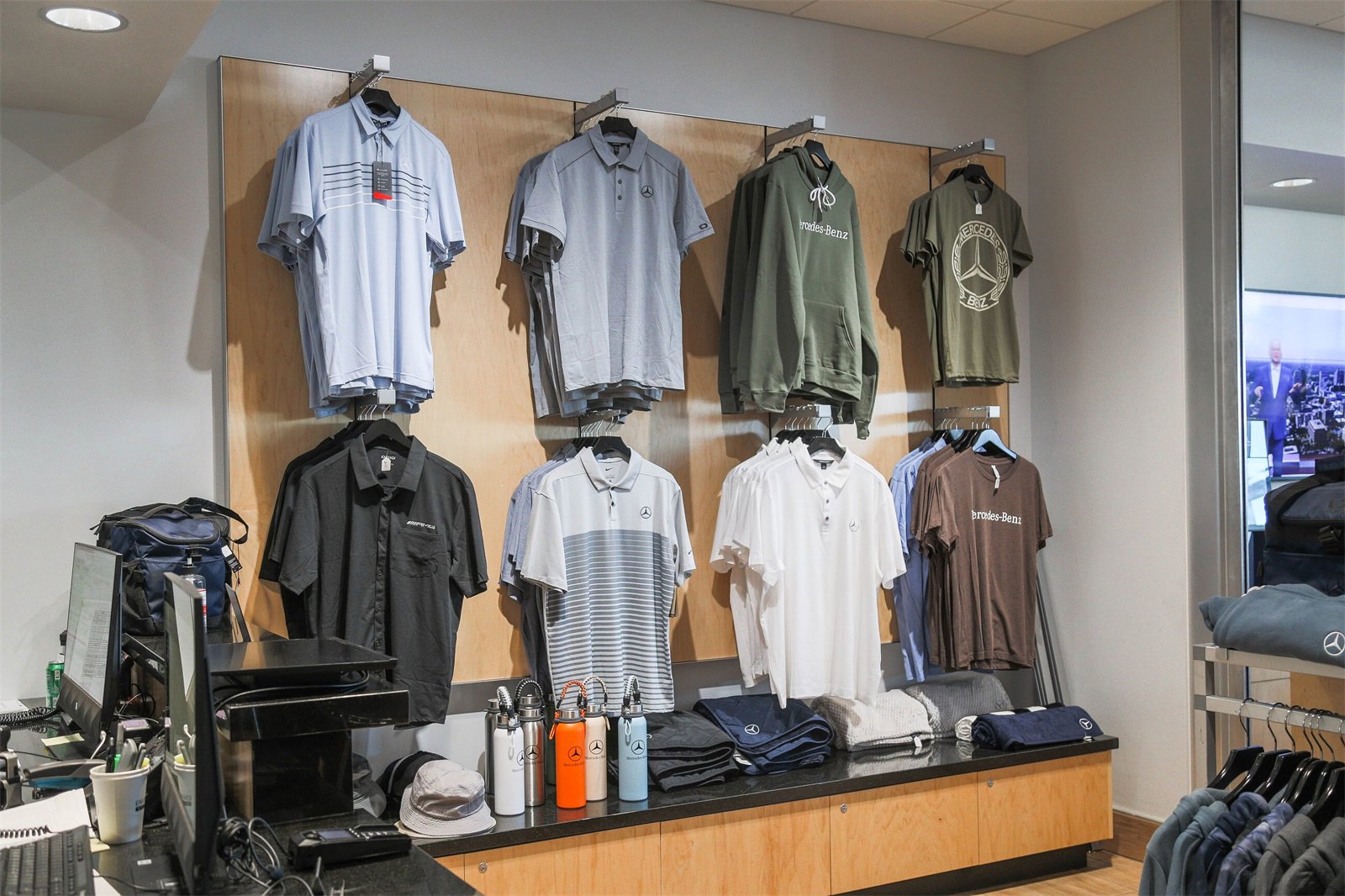 Certified 2023 Mercedes-Benz EQS 450+ 4MATIC SUV image 32