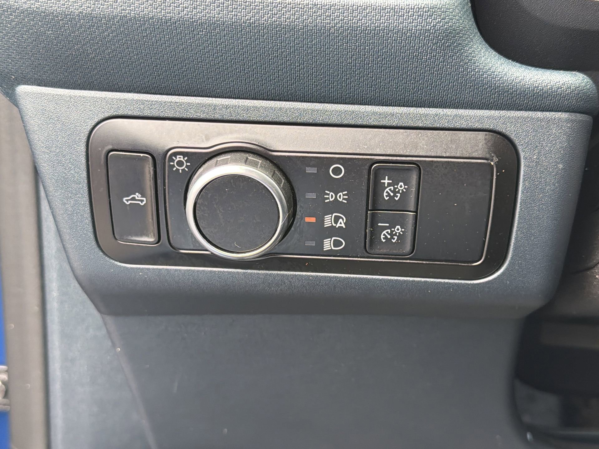 Certified 2024 Ford Maverick XL image 14