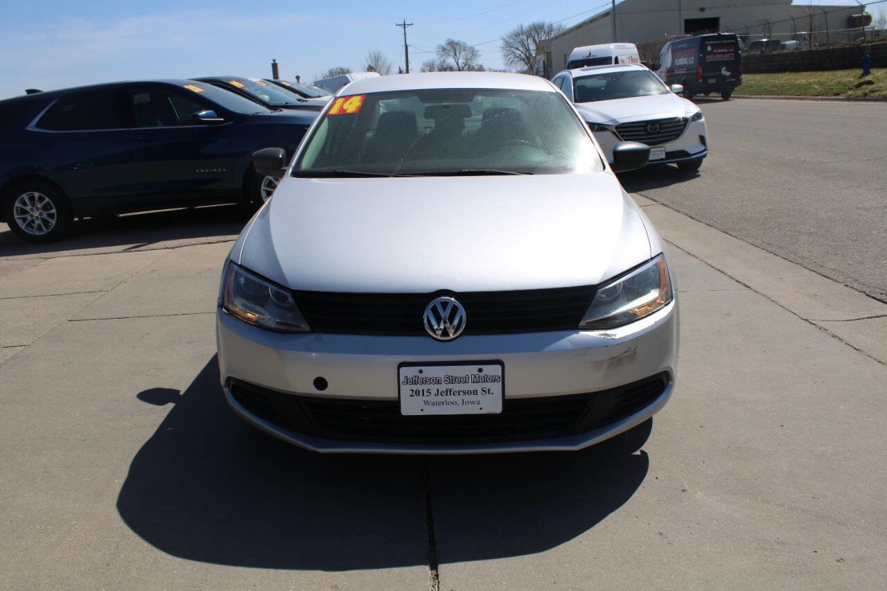 Used 2014 Volkswagen Jetta S image 2