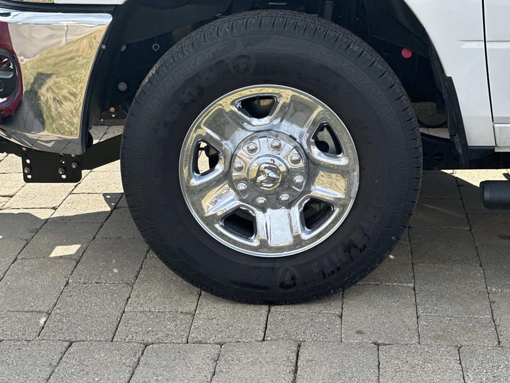 New 2026 RAM 3500 Tradesman AWD/4WD image 6