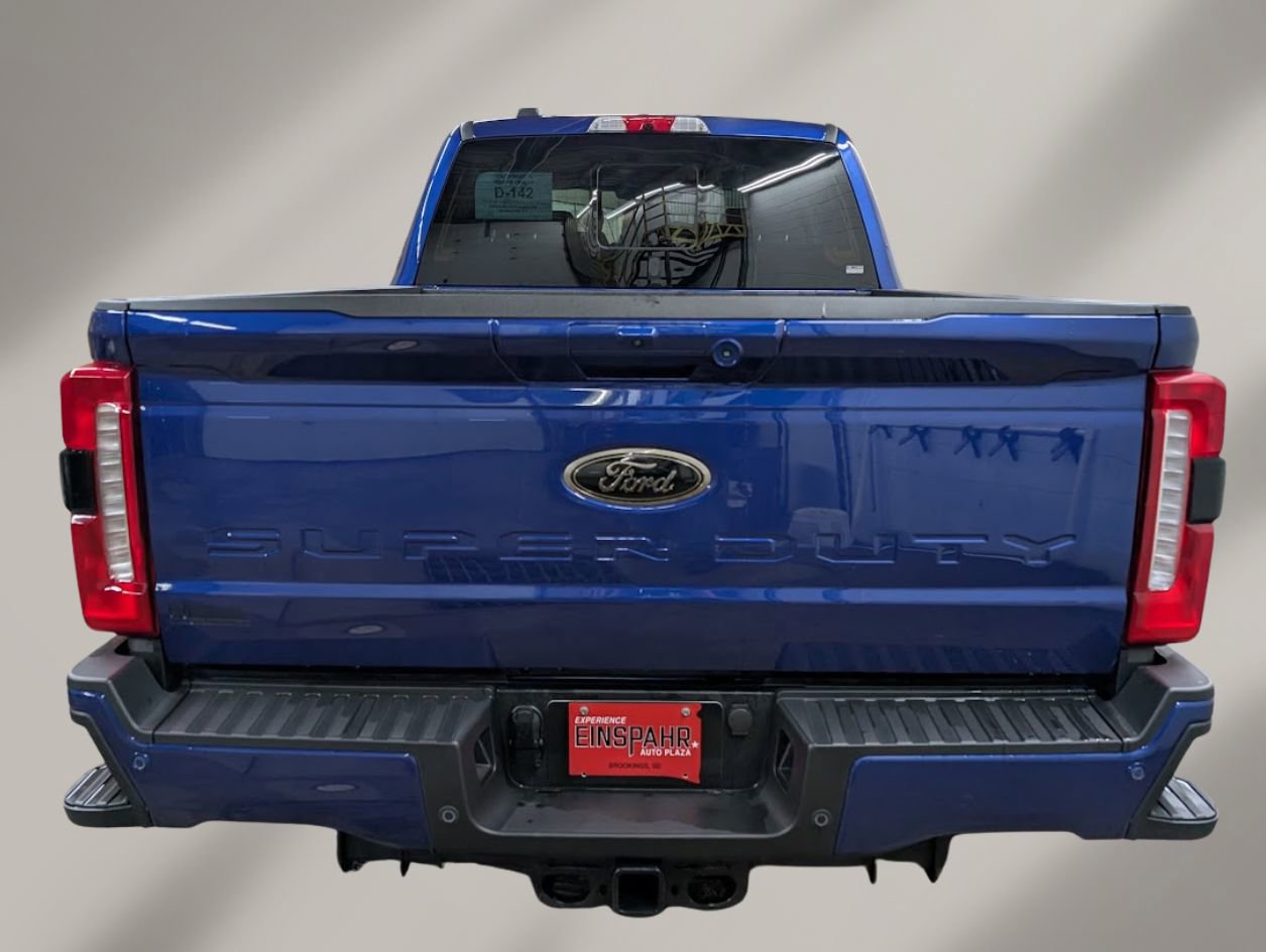 New 2026 Ford F350 Lariat w/ Black Appearance Package image 27