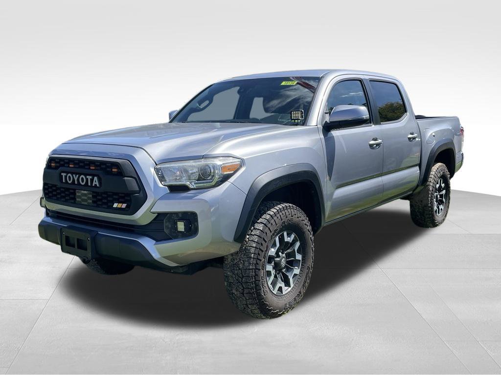Used 2020 Toyota Tacoma TRD Off-Road AWD/4WD image 2