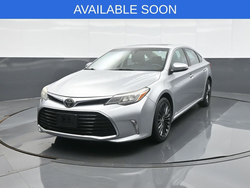 Used 2017 Toyota Avalon Touring w/ Carpet Mat Package FWD image 3