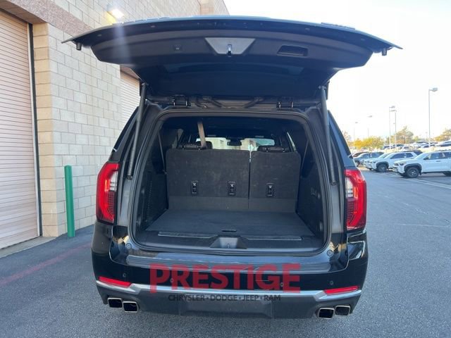 Used 2025 GMC Yukon XL Denali image 20