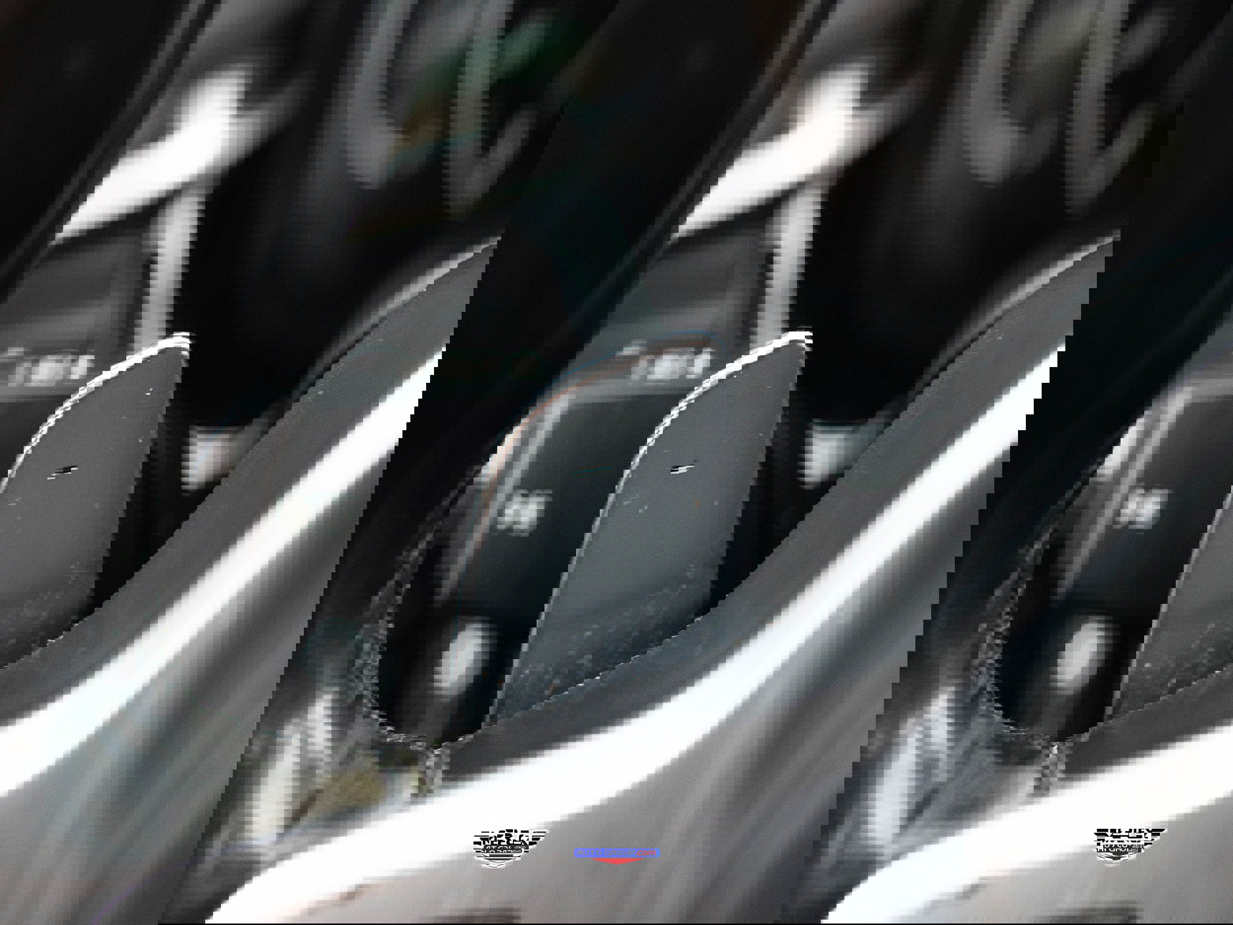 Used 2018 BMW 540i xDrive w/ M Sport Package image 29