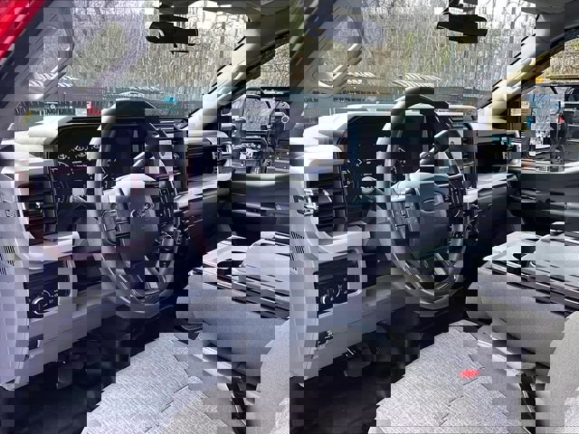 Used 2024 Ford F250 XL w/ XL Off-Road Package AWD/4WD image 14