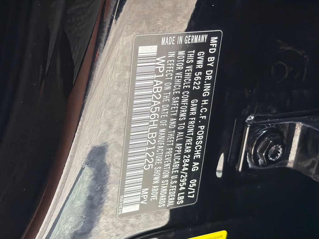 Used 2017 Porsche Macan S AWD/4WD image 35