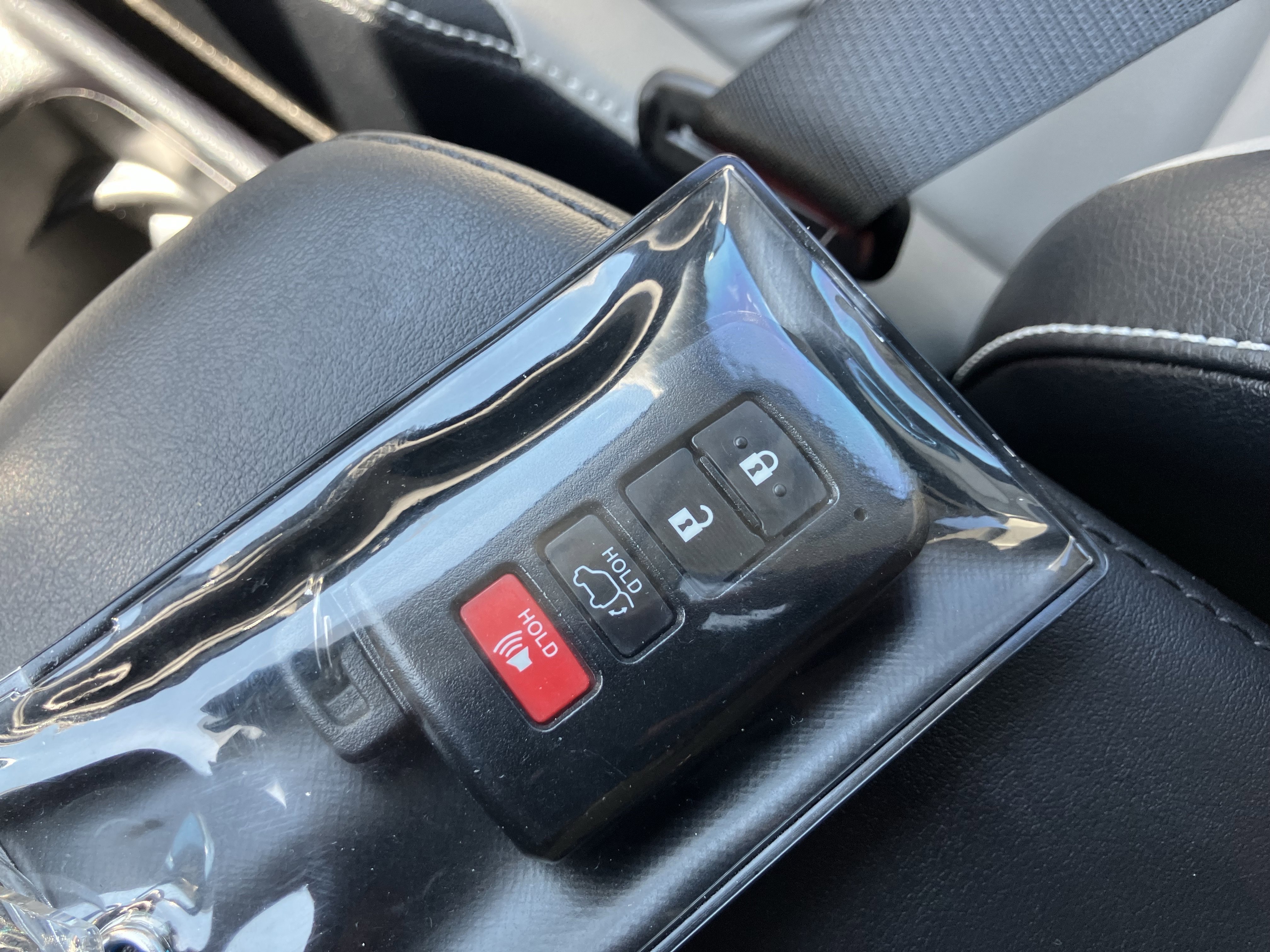 Used 2016 Toyota RAV4 Limited FWD image 37