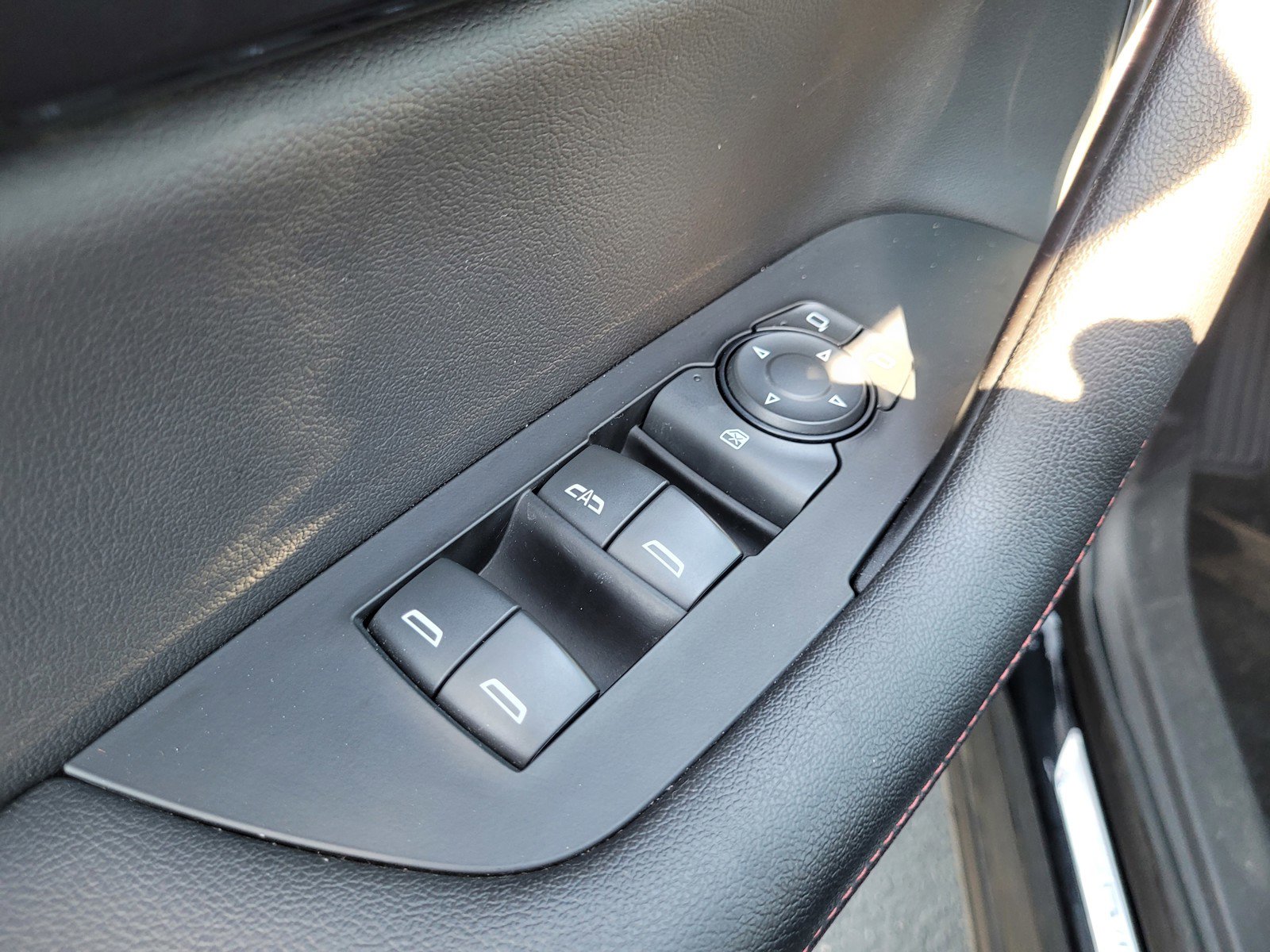 Used 2020 Chevrolet Blazer RS image 26