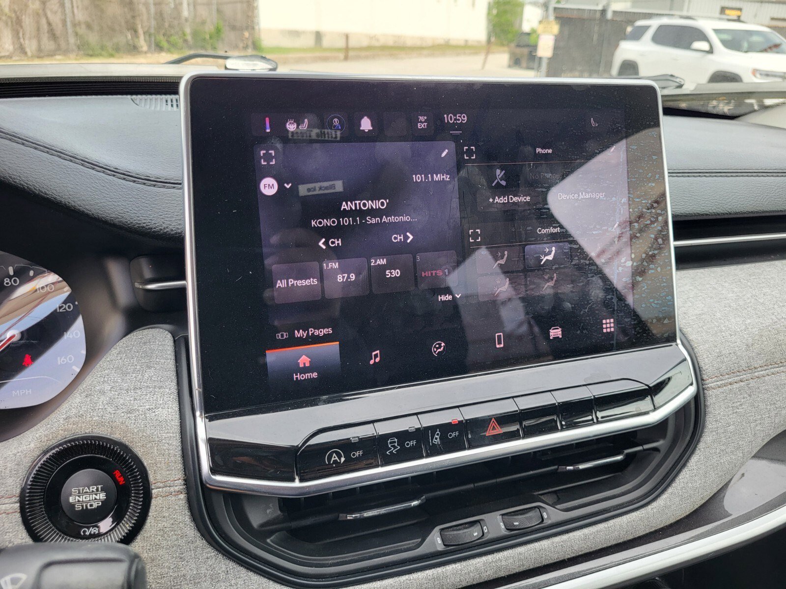 Used 2022 Jeep Compass Latitude w/ Sun and Sound Group image 21