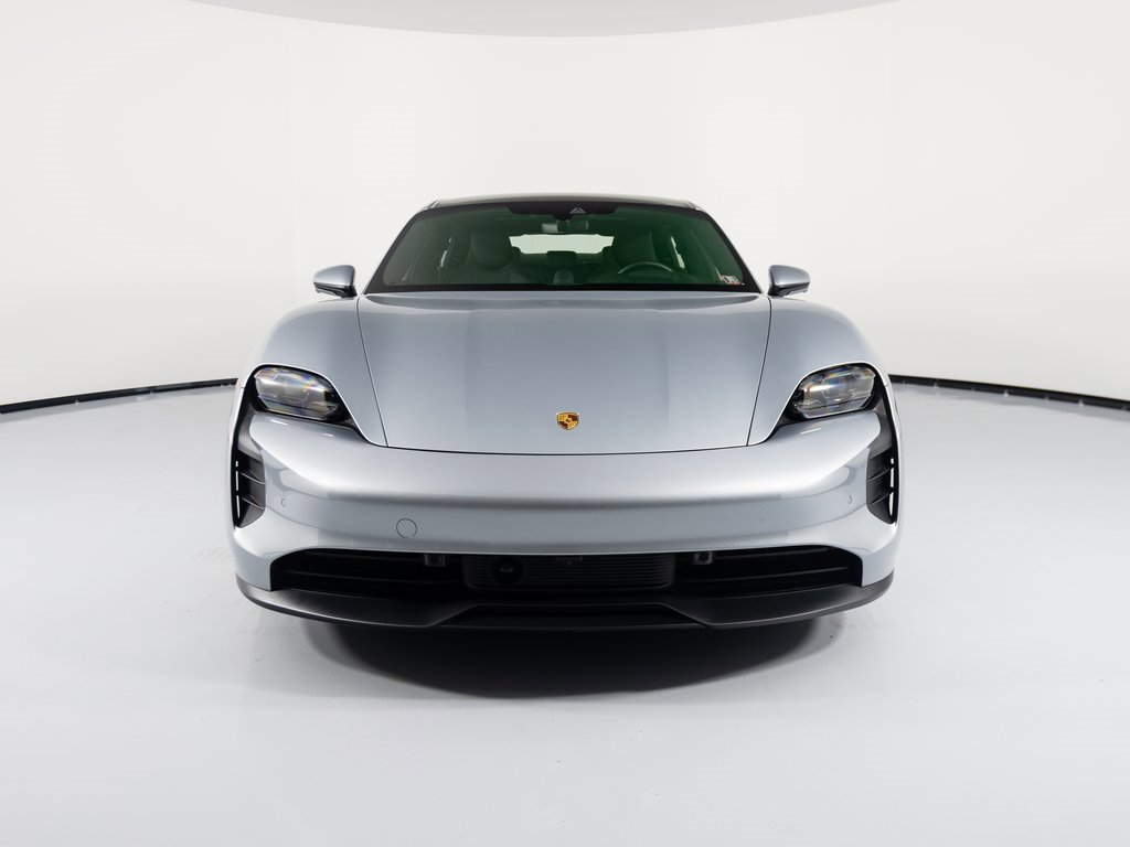 Certified 2022 Porsche Taycan GTS image 6