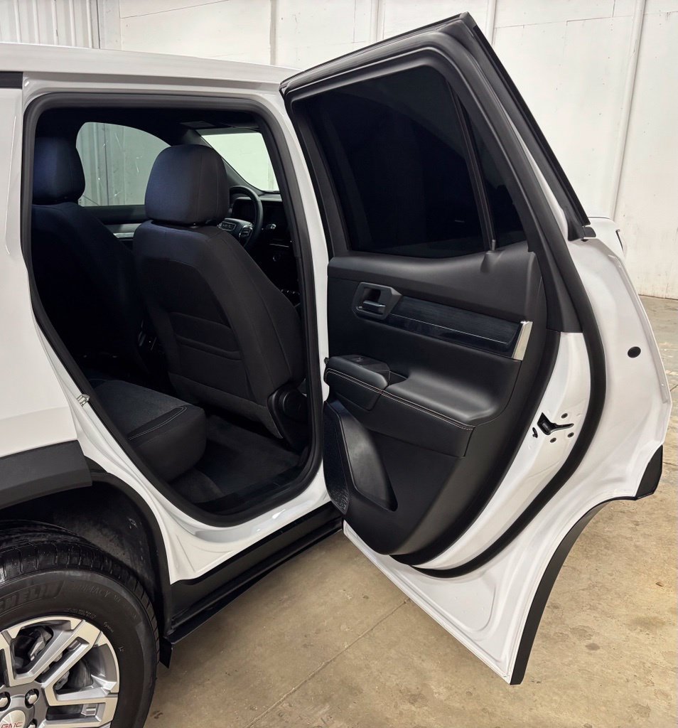 Used 2026 GMC Terrain Elevation FWD image 19