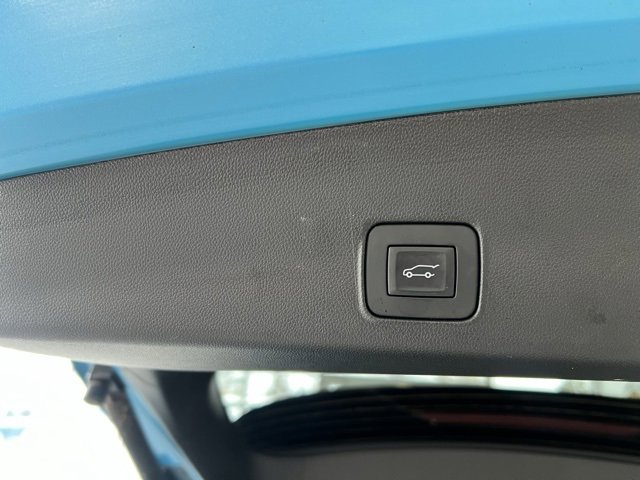 Used 2025 Chevrolet TrailBlazer LT w/ Convenience Package image 24