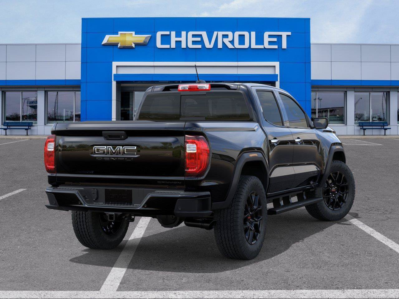 New 2026 GMC Canyon Denali w/ LPO, Denali Black Edition AWD/4WD image 4