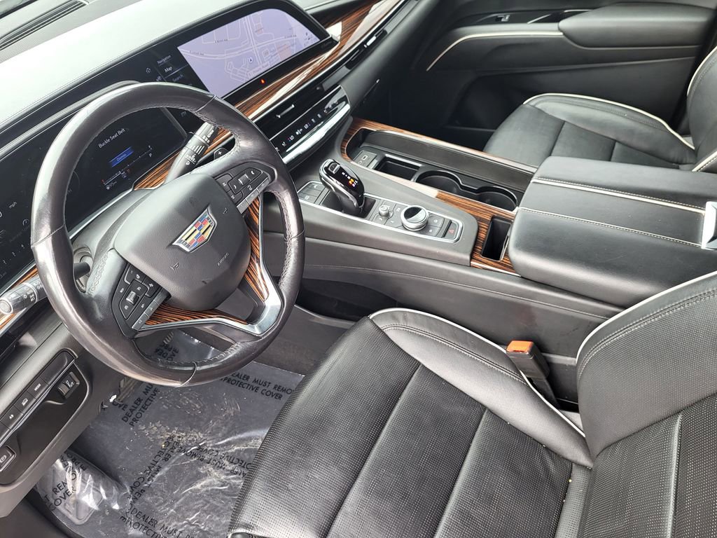 Used 2021 Cadillac Escalade Premium Luxury image 12