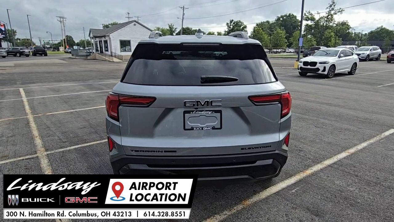New 2027 GMC Terrain Elevation w/ Elevation Premium Package AWD/4WD image 8