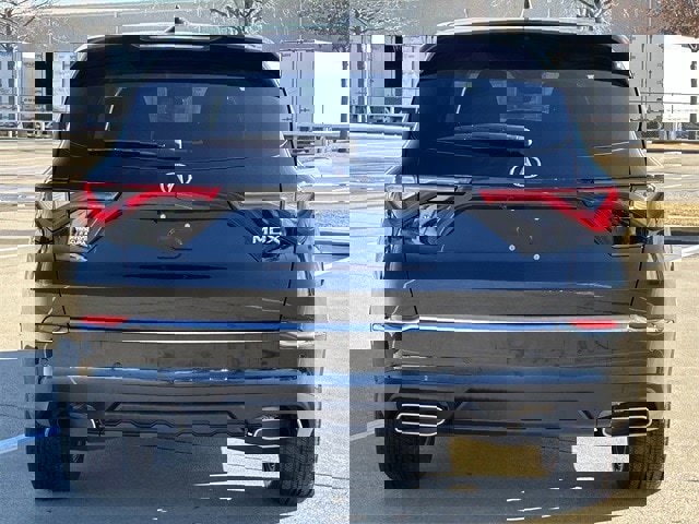 Certified 2024 Acura MDX FWD w/ Technology Package image 5