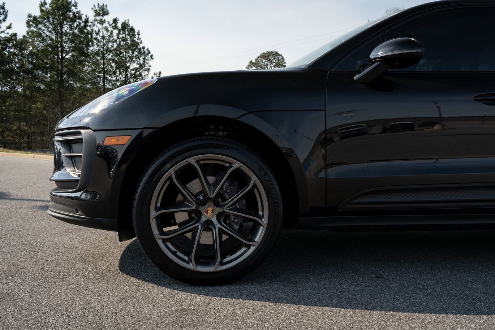 Used 2022 Porsche Macan Base w/ Premium Package Plus image 4