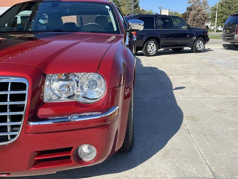 Used 2006 Chrysler 300 C RWD image 4
