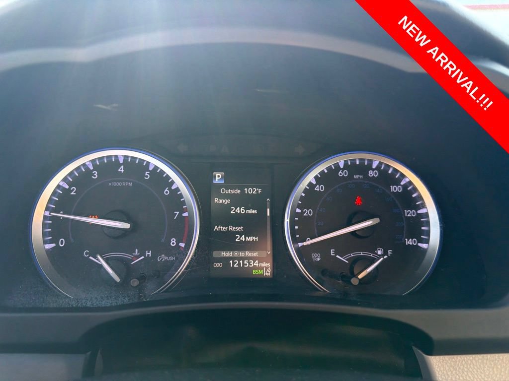 Used 2018 Toyota Highlander XLE AWD/4WD image 10