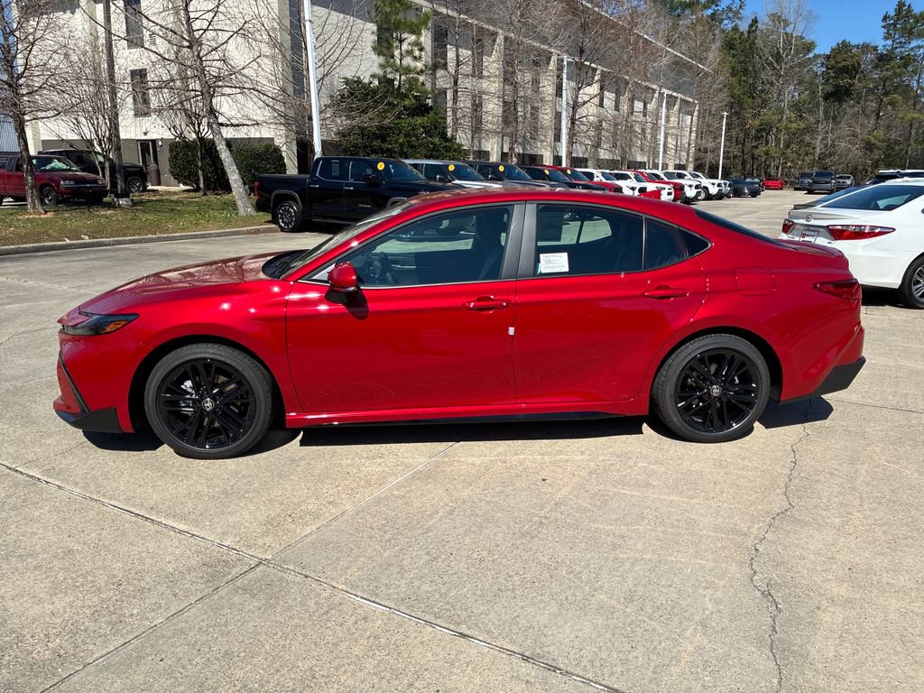 New 2026 Toyota Camry SE image 2