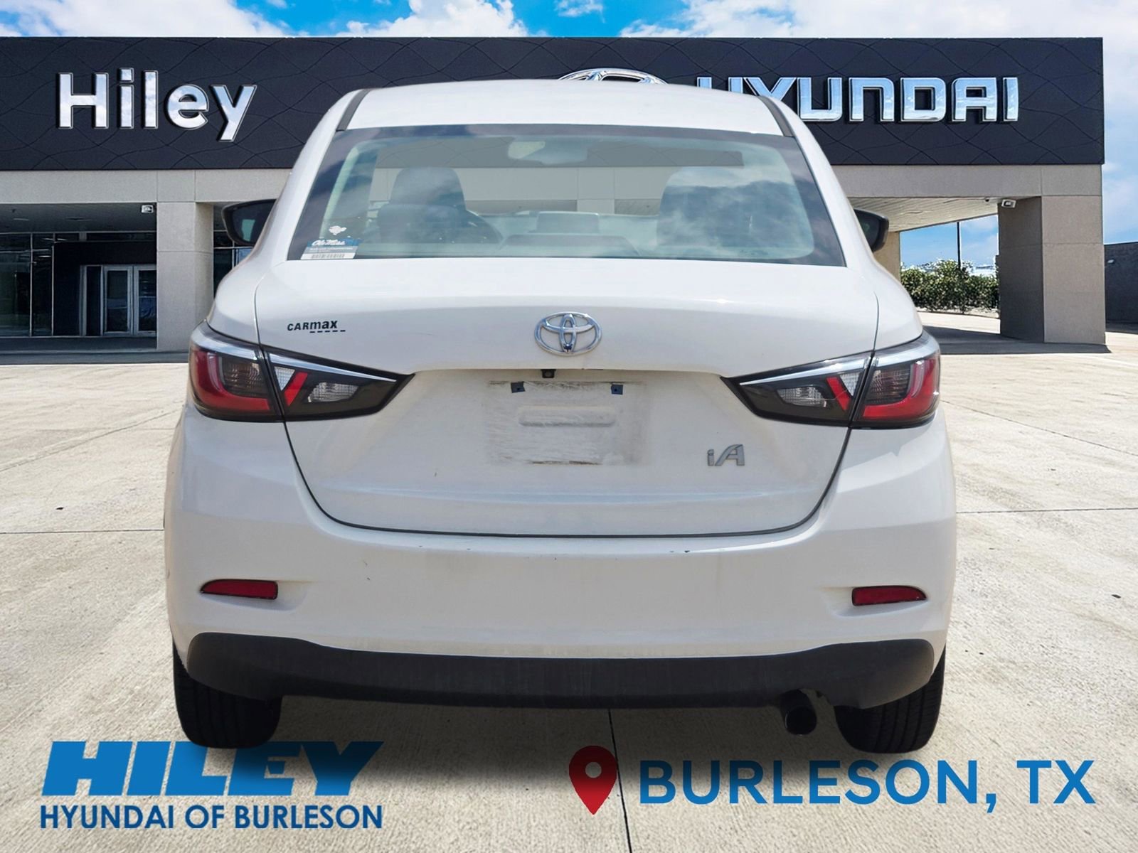 Used 2017 Toyota Yaris iA FWD image 5