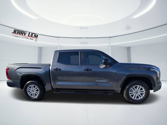 Used 2024 Toyota Tundra SR5 AWD/4WD image 2