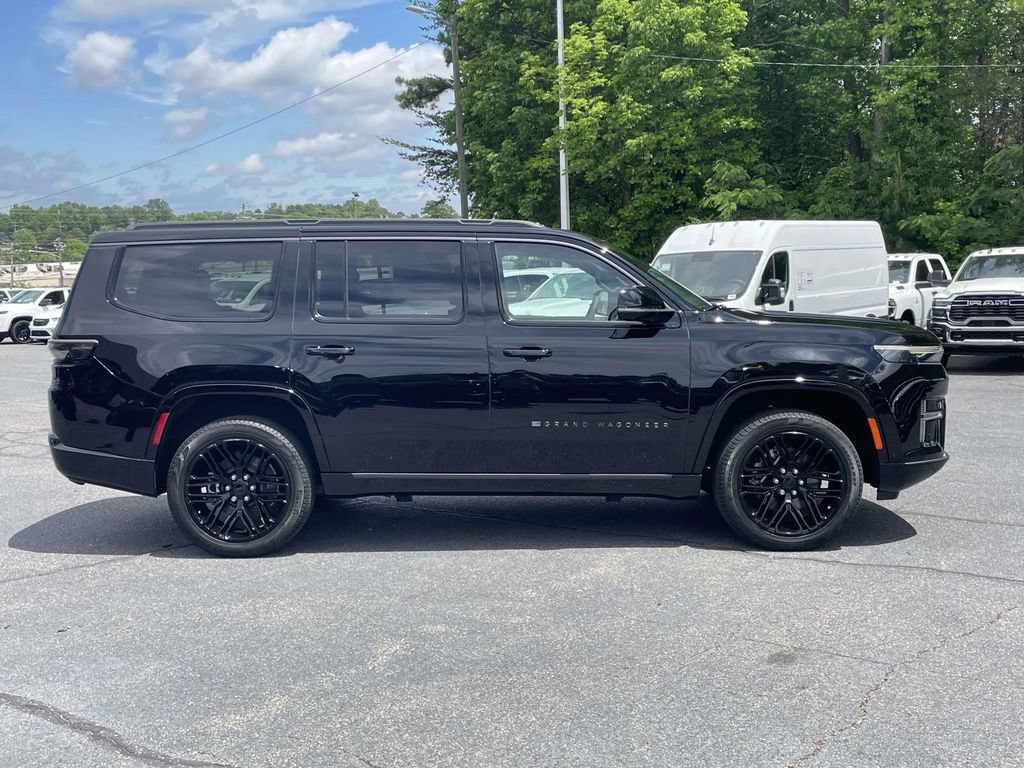 New 2026 Jeep Grand Wagoneer Limited AWD/4WD image 9