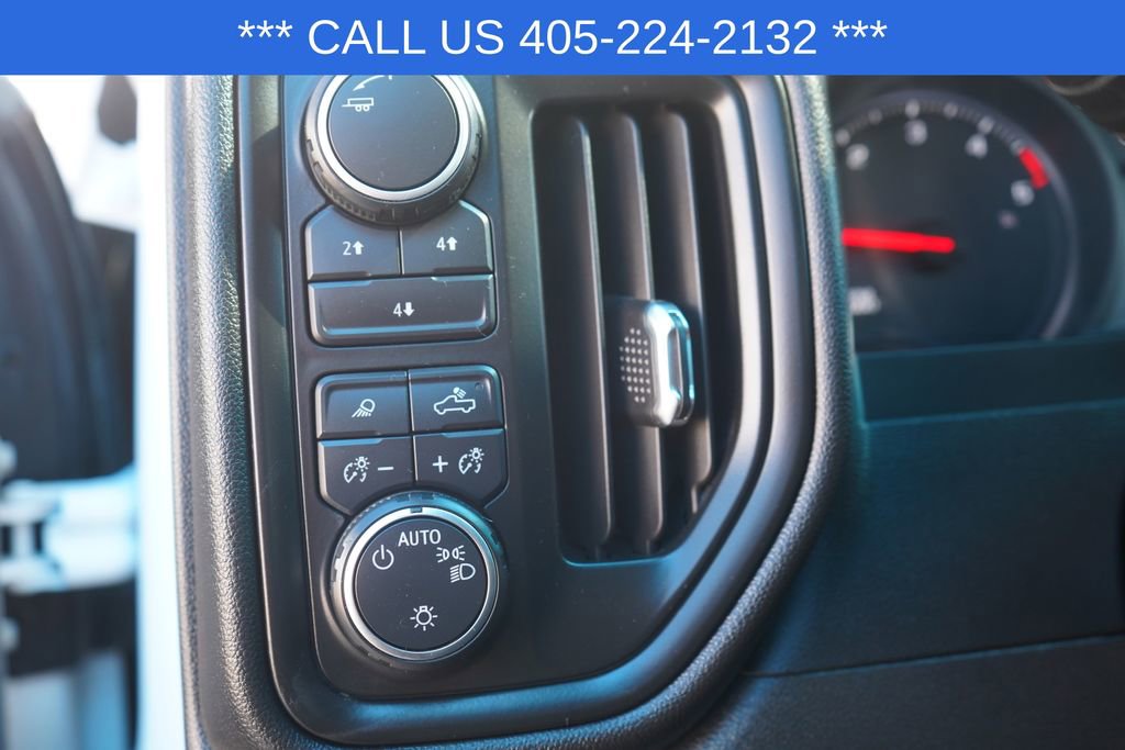 Used 2025 Chevrolet Silverado 2500 Custom w/ Custom Value Package image 34