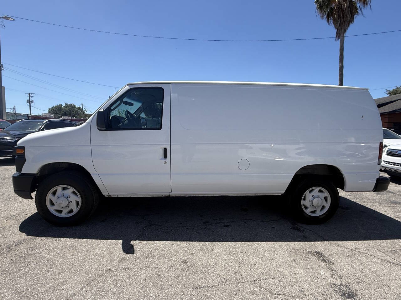 Used 2008 Ford E-250 and Econoline 250 RWD image 4