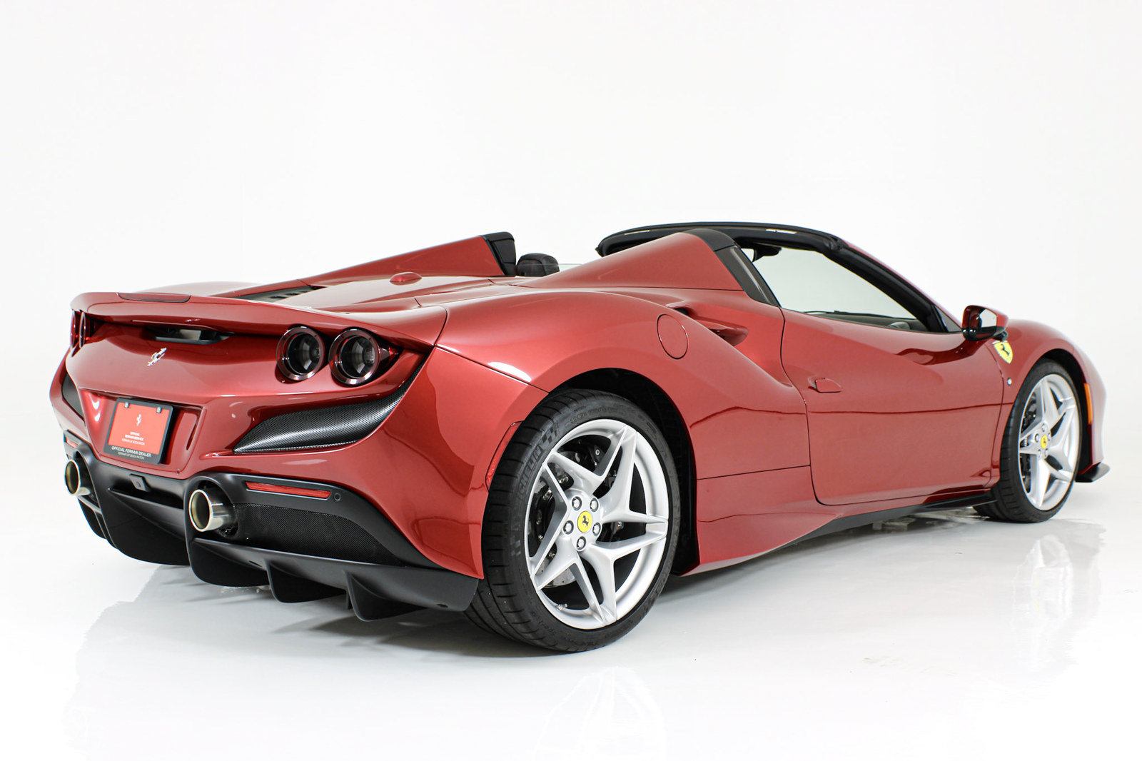 Certified 2023 Ferrari F8 Tributo RWD image 11