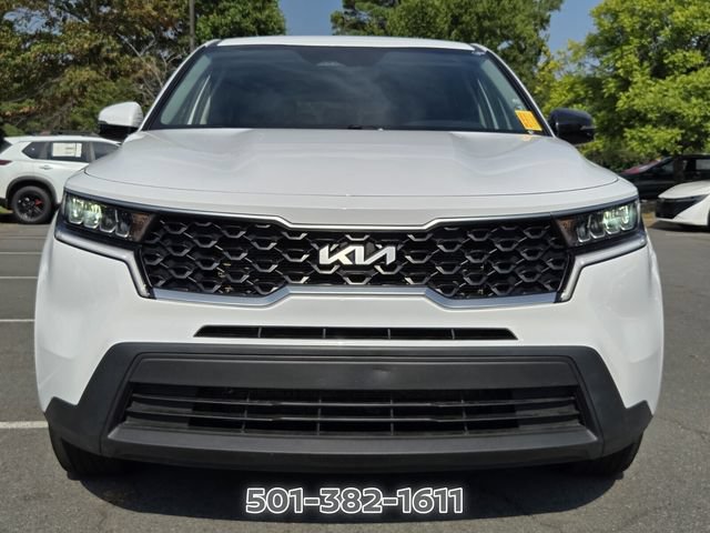Used 2023 Kia Sorento LX FWD image 8