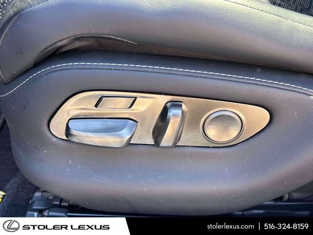 Used 2018 Lexus LS 500 F Sport w/ Accessory Package (Z1) AWD/4WD image 24