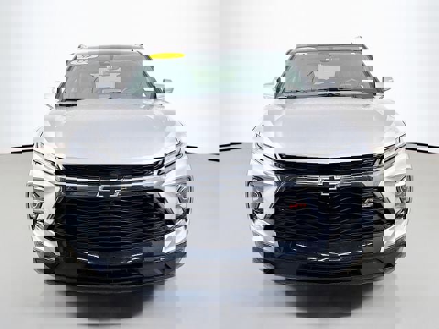 Used 2024 Chevrolet Blazer RS w/ Driver Confidence II Package image 2