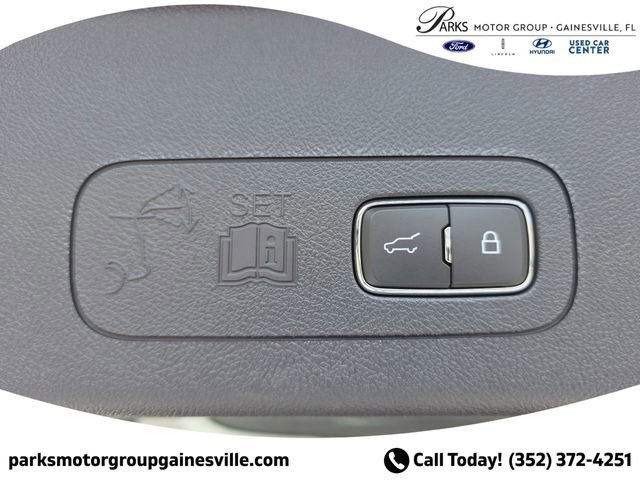 New 2025 Lincoln Aviator Reserve w/ Jet Appearance Package image 9